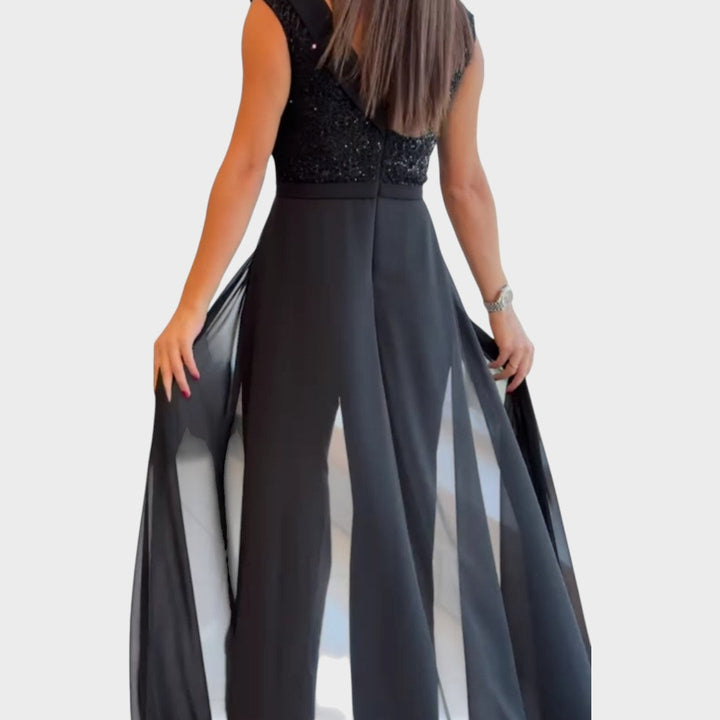 Lina - Mono de Noche Estiloso