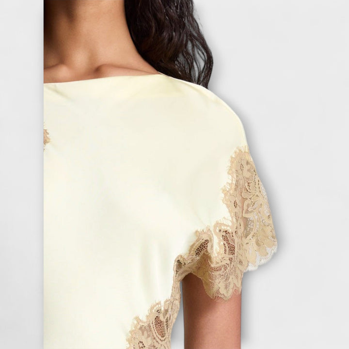 Margaret - Vestido maxi con detalles de satén y encaje